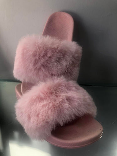 Junior size fluffy pink sliders